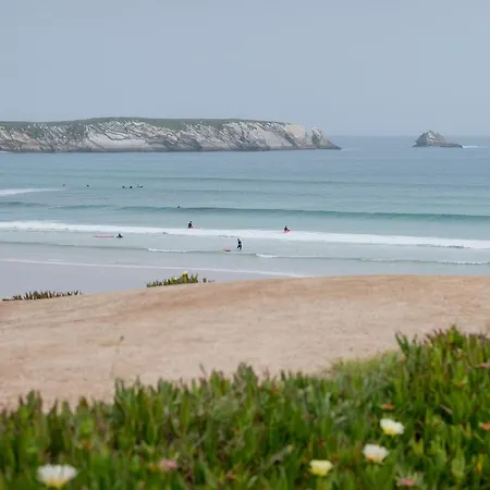 Hostel Another Surf Camp